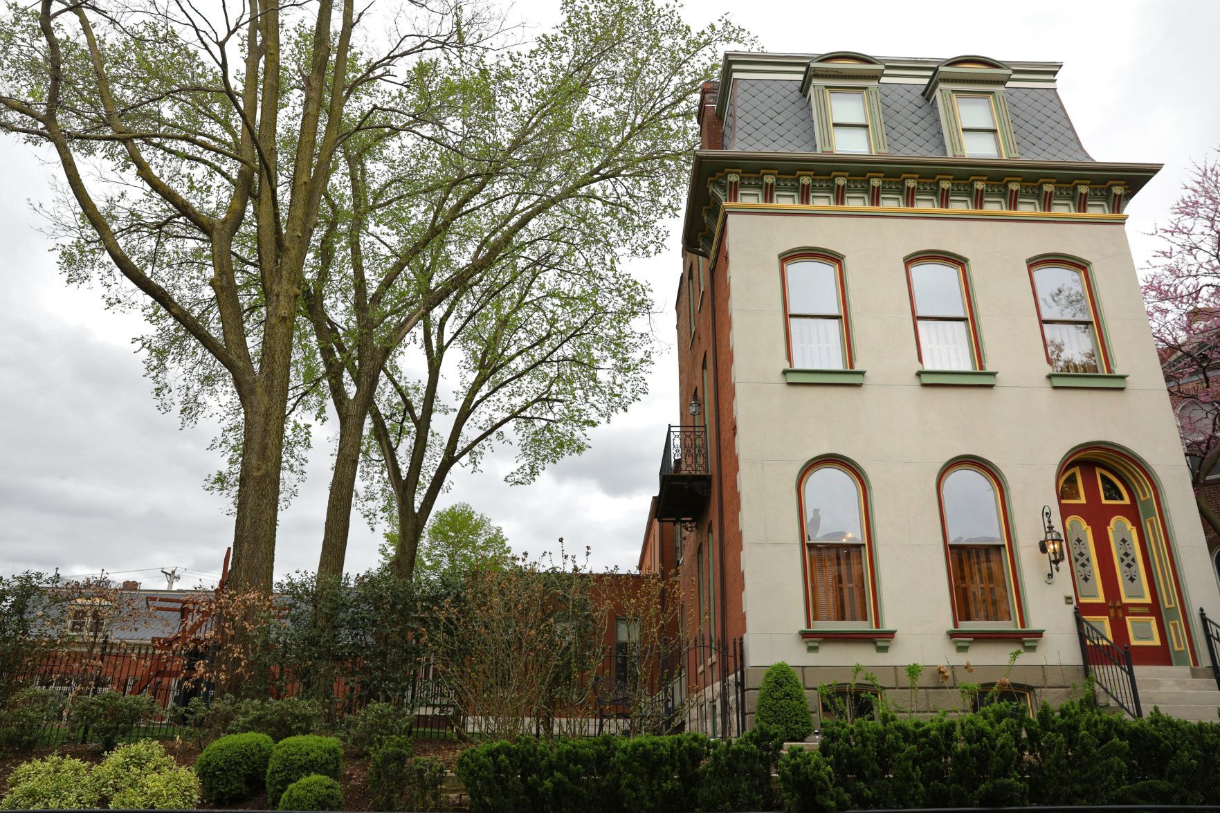 At home with the Joneses in Lafayette Square